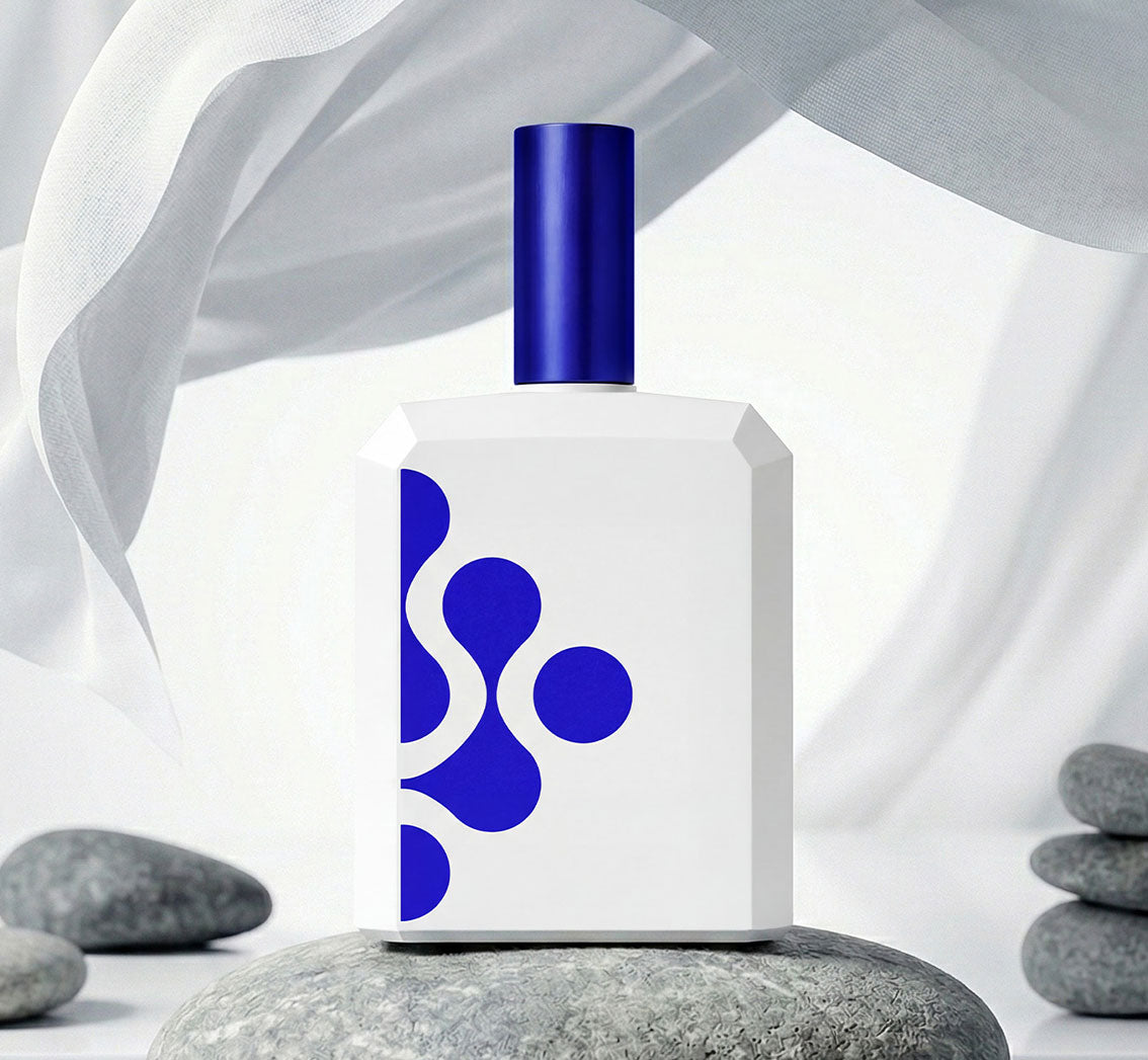1/.5 - This is not a Blue Bottle Absolu Synthesis - Histoires de